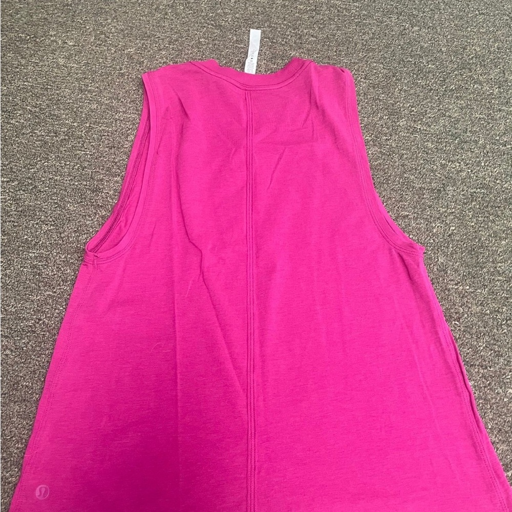 Lululemon All Yours Tank NWOT size 2 Ripened Raspberry - Picture 2 of 4